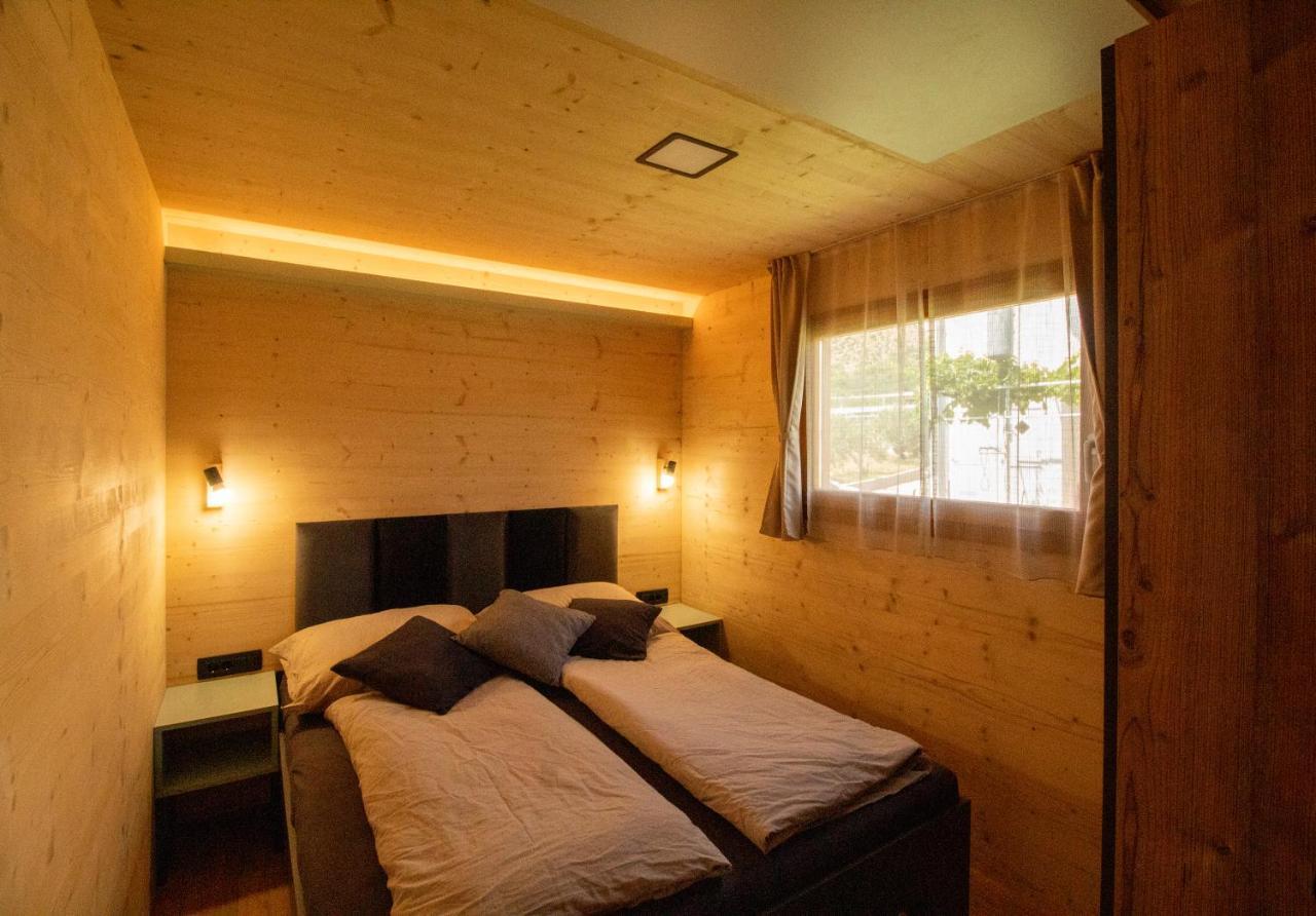 Camp Ante-Gojko Hotel Grebastica Luaran gambar